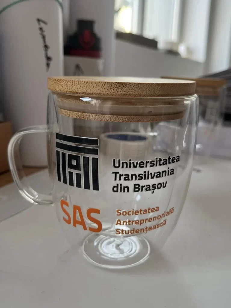 Cană personalizată Căni personalizate Produse promoționale Gamma Print Tipografia Gamma Print Brasov | Tipografia Gamma Print | Tipografie Brasov | Produse conferințe | Ambalaje